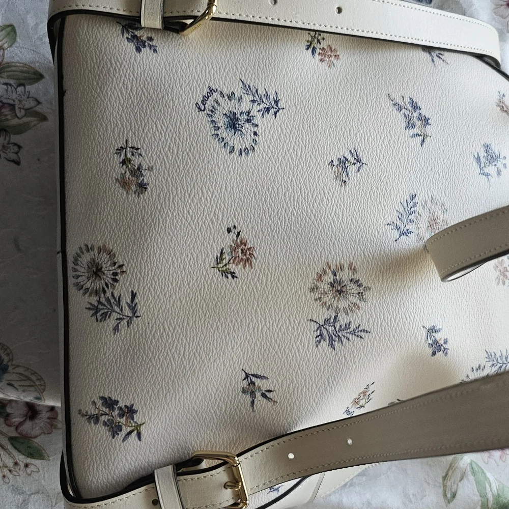 Coach backpack - Picture 4 of 8